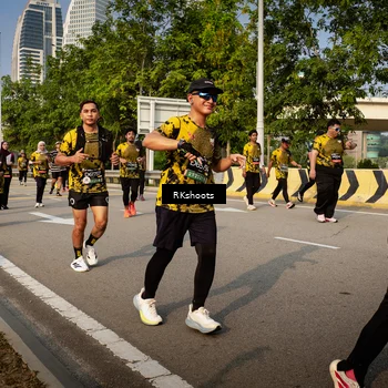 Runner Photo 6564922