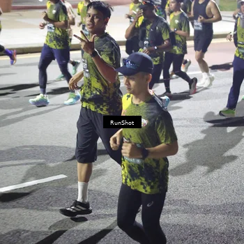 Runner Photo 6564923