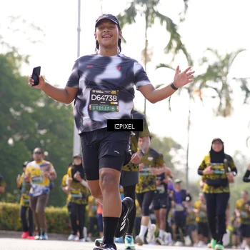 Runner Photo 6564963
