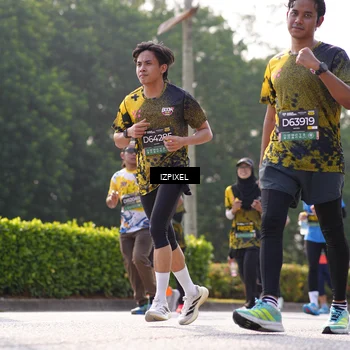 Runner Photo 6564999