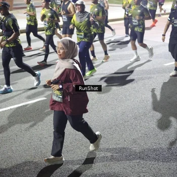 Runner Photo 6565036