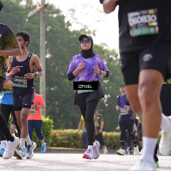 Runner Photo 6565062
