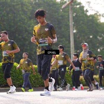 Runner Photo 6565129