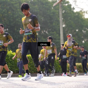 Runner Photo 6565130