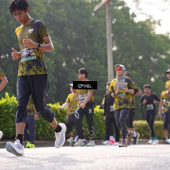 Runner Photo 6565152