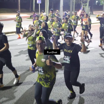 Runner Photo 6565171
