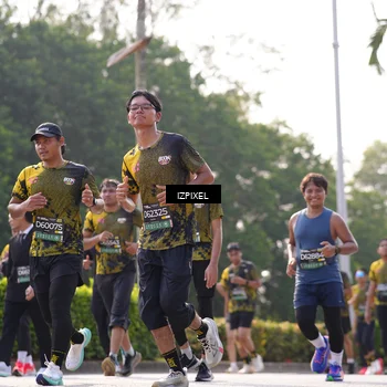 Runner Photo 6565181