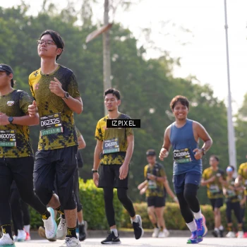 Runner Photo 6565187