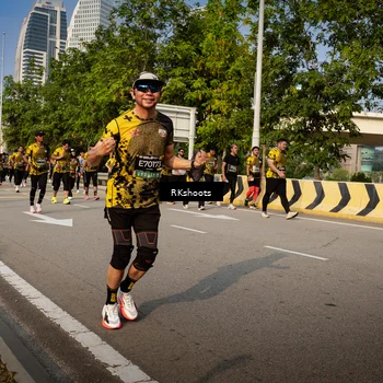 Runner Photo 6565195
