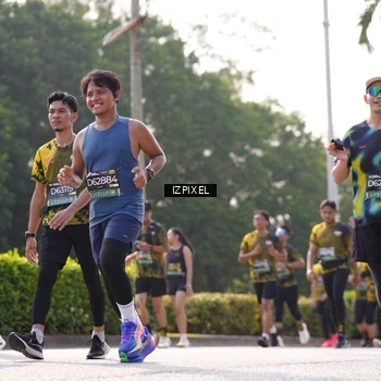 Runner Photo 6565196