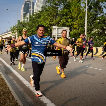 Runner Photo 6565201