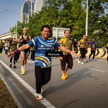 Runner Photo 6565236