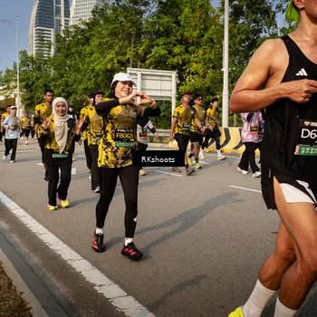 Runner Photo 6565251