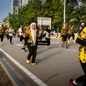 Runner Photo 6565256