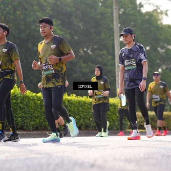 Runner Photo 6565343
