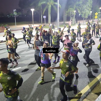 Runner Photo 6565352