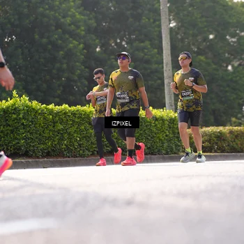 Runner Photo 6565359