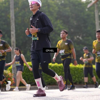 Runner Photo 6565362