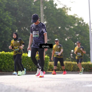 Runner Photo 6565368