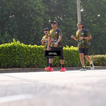 Runner Photo 6565375