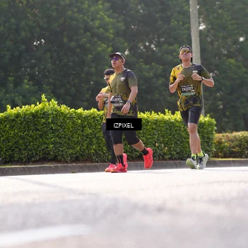 Runner Photo 6565398