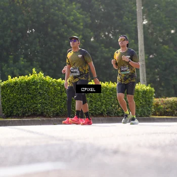 Runner Photo 6565424