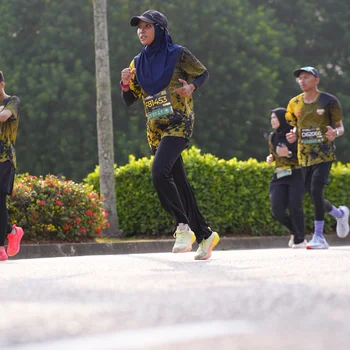 Runner Photo 6565442
