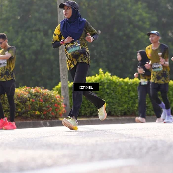 Runner Photo 6565456