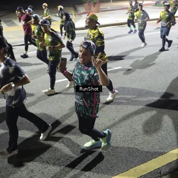Runner Photo 6565587