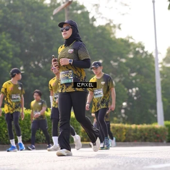 Runner Photo 6565601
