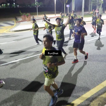 Runner Photo 6565635