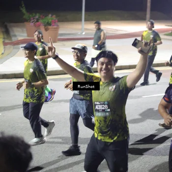 Runner Photo 6565656