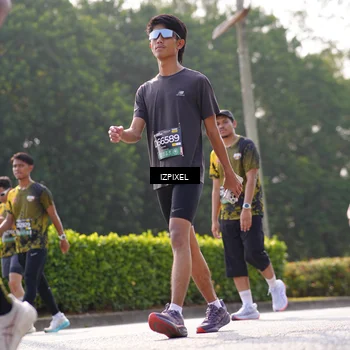 Runner Photo 6565690