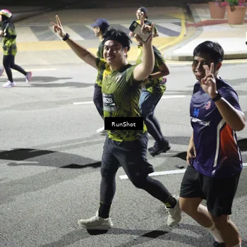 Runner Photo 6565698