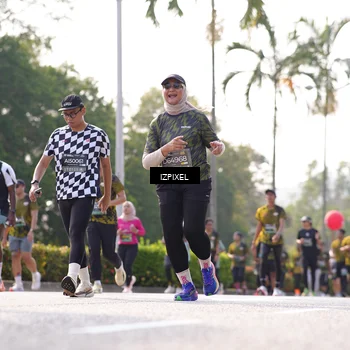 Runner Photo 6565725