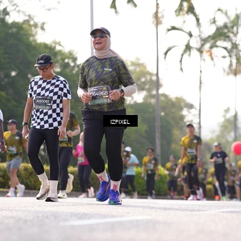 Runner Photo 6565738