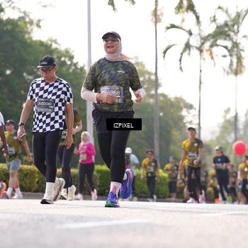 Runner Photo 6565739