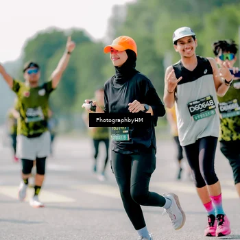 Runner Photo 6565764