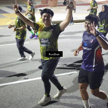 Runner Photo 6565775