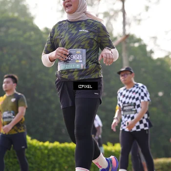 Runner Photo 6565792