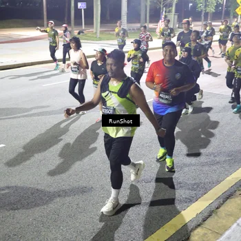 Runner Photo 6565799