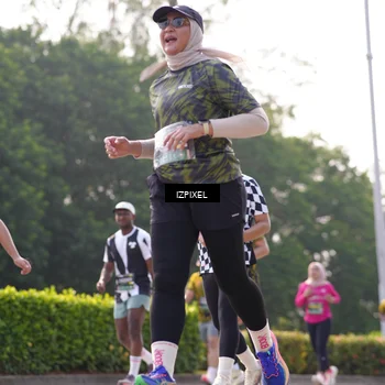 Runner Photo 6565801