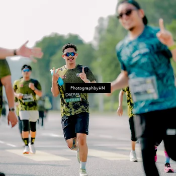 Runner Photo 6565840