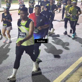 Runner Photo 6565842