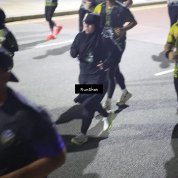 Runner Photo 6565873