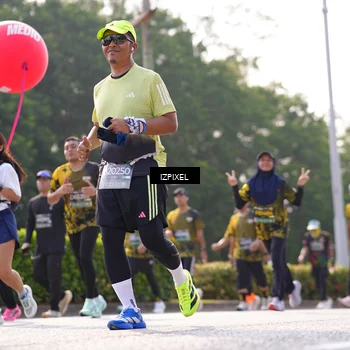 Runner Photo 6566011