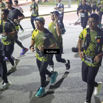 Runner Photo 6566028