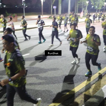Runner Photo 6566063