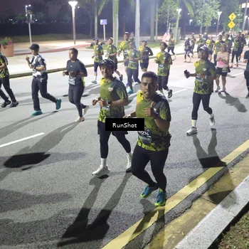 Runner Photo 6566067