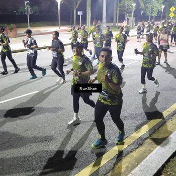 Runner Photo 6566088